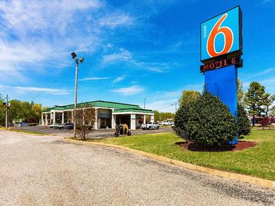 Motel 6 Covington