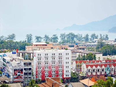 Easy Planet Phuket Patong