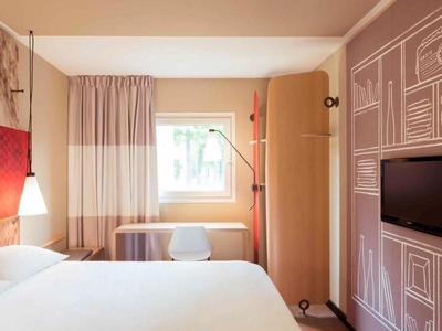 Ibis Grenoble Centre Bastille