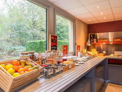 ibis Jouy en Josas Velizy