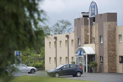 ibis budget Pau Est