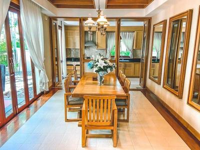 Royal Sammuk Villa