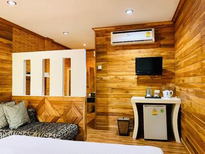 Aonang Phutawan Resort