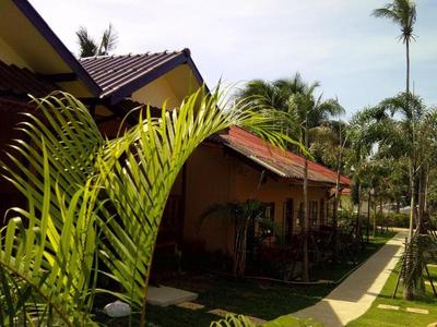 Paradise Bungalows