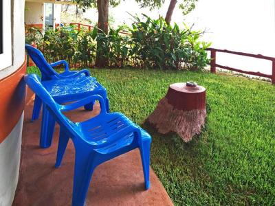 Koh Mak Buri Hut Natural Resort