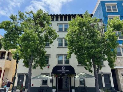 Urban Boutique Hotel