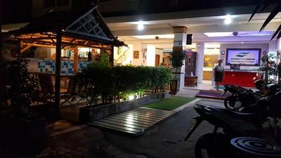 Green Harbor Hotel  Service Apartment