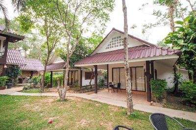 CAPITAL O834 Iyara Resort Spa
