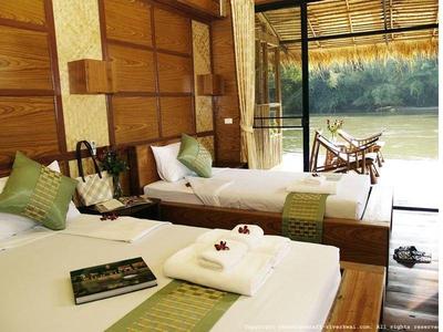 Boutique Raft Resort