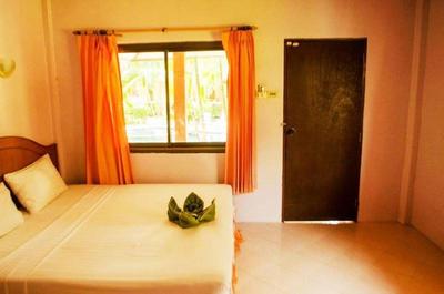 Lanta New Beach Resort