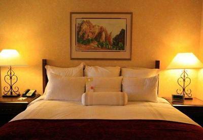 Albuquerque Marriott Pyramid North