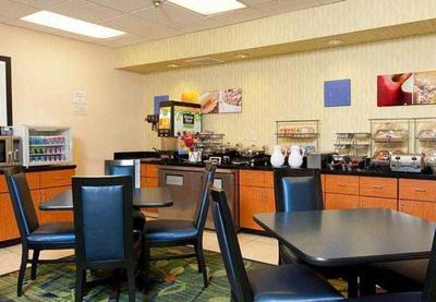 Fairfield Inn & Suites Bloomington
