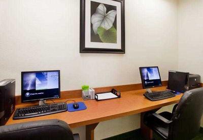 Comfort Inn & Suites (Houston North)