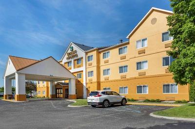 Quality Inn & Suites Bay City