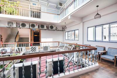 Na Banglampoo Hotel