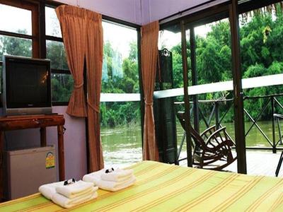 Yoko Riverkwai Hotel Resort