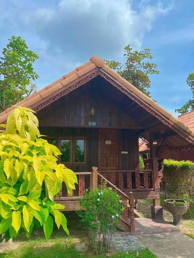 Diamond Beach Resort