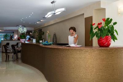 Hotel Grenoble Meylan Les 3 Roses