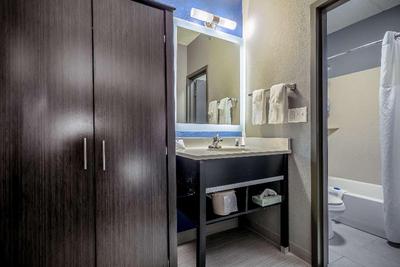 BEST WESTERN Bowling Green
