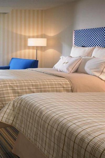 Four Points by Sheraton Bakersfield