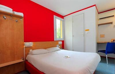 Kyriad Direct Bordeaux Est Lormont