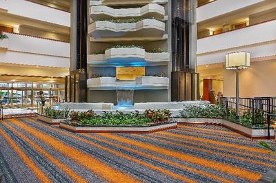 Holiday Inn University Plaza-Bowling Green