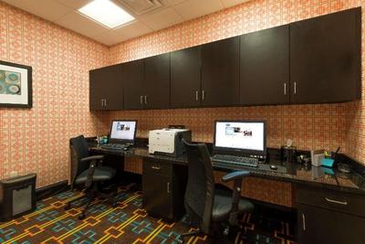 Hampton Inn & Suites Clarksville