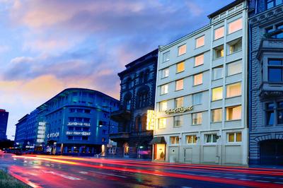 INA Hotel Royal