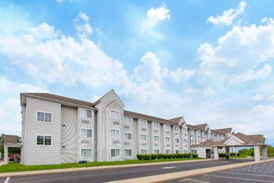 Microtel Inn & Suites By Wyndham Pittsburgh Airpo