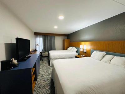 Country Inn & Suites by Radisson Canton near Hall