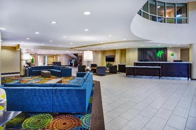 Holiday Inn Canton (Belden Village)