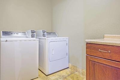 Days Inn by Wyndham Columbus Airport