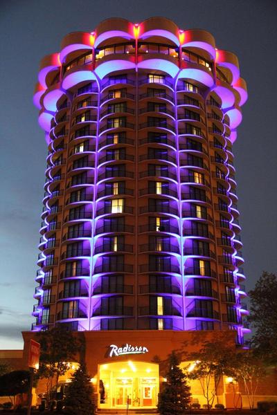Radisson Cincinnati Riverfront