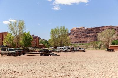 Aarchway Inn