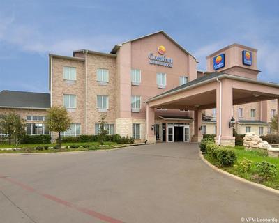 Comfort Inn & Suites Near Lake Lewisville