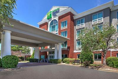 Holiday Inn Express & Suites I-26 & US 29 Westgate