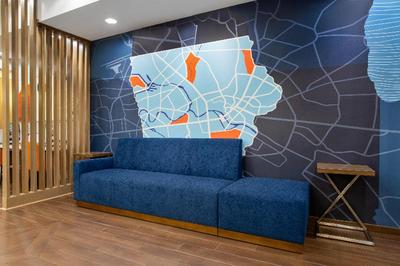 Holiday Inn Express & Suites Clinton