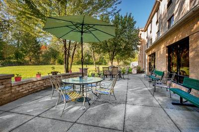 Holiday Inn Express & Suites Canton