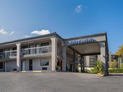 Days Inn by Wyndham Anderson