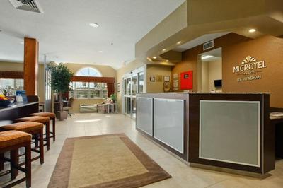 Microtel Inn & Suites By Wyndham Dickinson