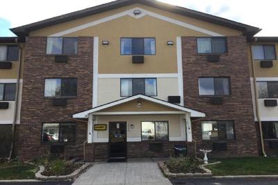 Super 8 by Wyndham Canton/Livonia Area