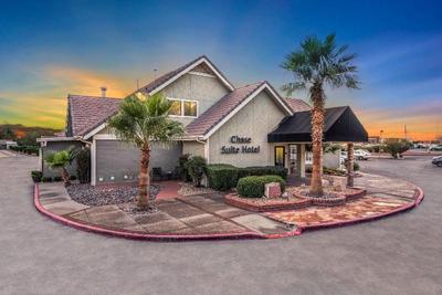 Chase Suite El Paso
