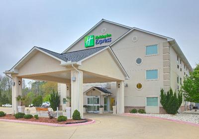 Holiday Inn Express & Suites El Dorado