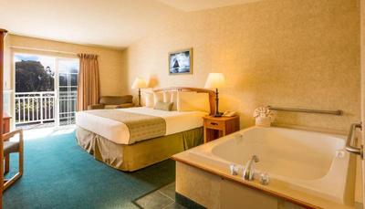 The Beach House Inn