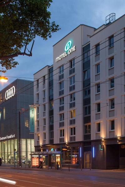 Motel One Frankfurt-East Side