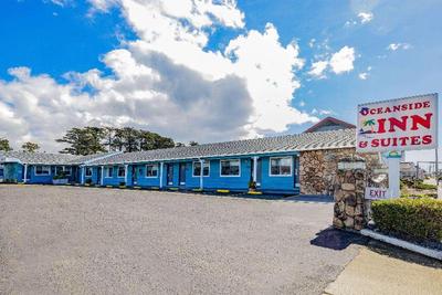 Oceanside Inn & Suites a Days Inn by Wyndham