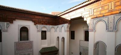 Riad Laaroussa- Guest House