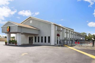 Super 8 by Wyndham Ardmore