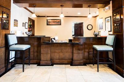 Staybridge Suites Austin Airport