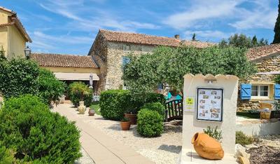 Hotel La Bastide St Bach